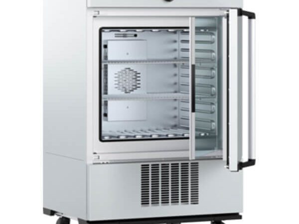 Incubador refrigerado con compresor ICP110.jpg