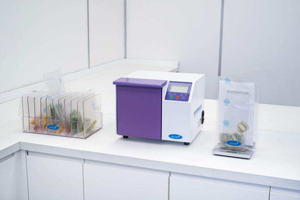 Stomacher® 400 Circulator Lab Blender