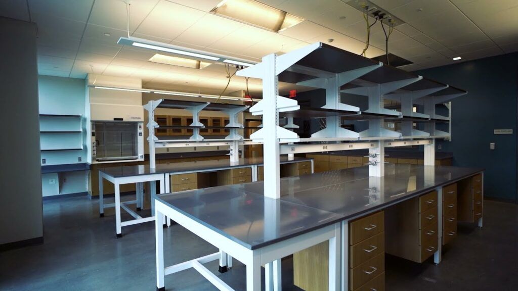 Fabricante de Muebles para Laboratorio: Qué Buscar y Dondé Buscar